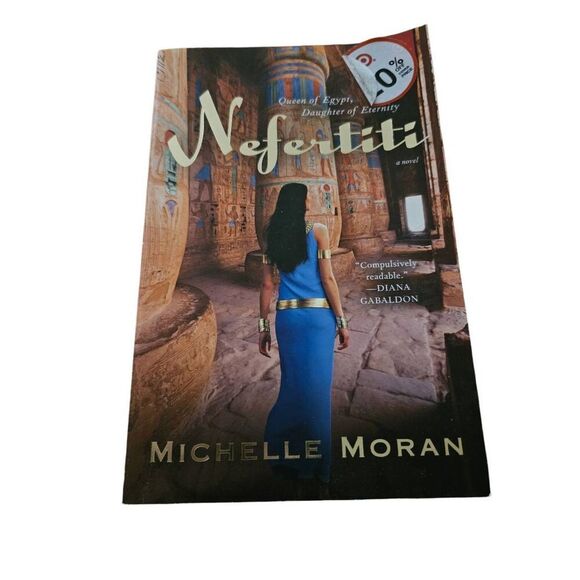 Nefertiti by Michelle Moran three rivers books isbn 9780307718709 - Picture 1 of 5
